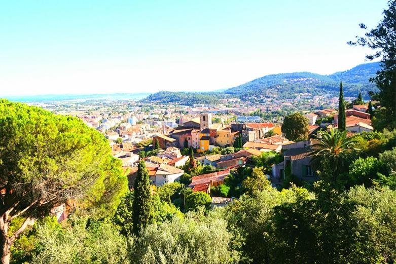 Appartement Familial - 7Pers- Hyeres-Centre المظهر الخارجي الصورة