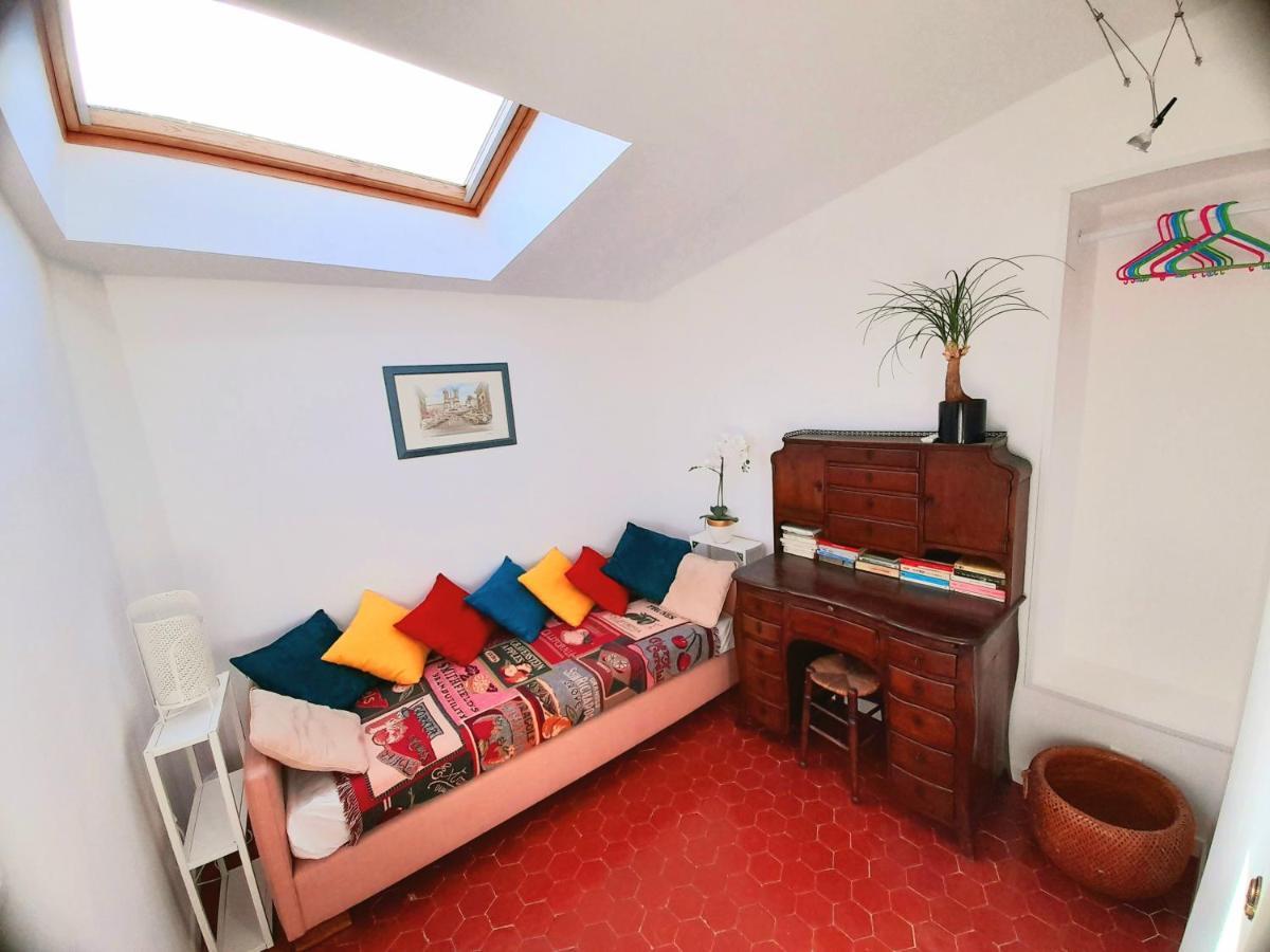 Appartement Familial - 7Pers- Hyeres-Centre المظهر الخارجي الصورة