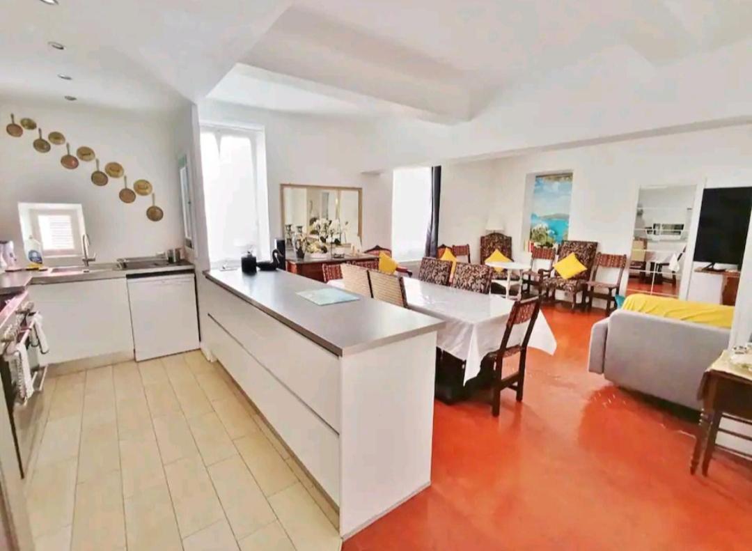 Appartement Familial - 7Pers- Hyeres-Centre المظهر الخارجي الصورة