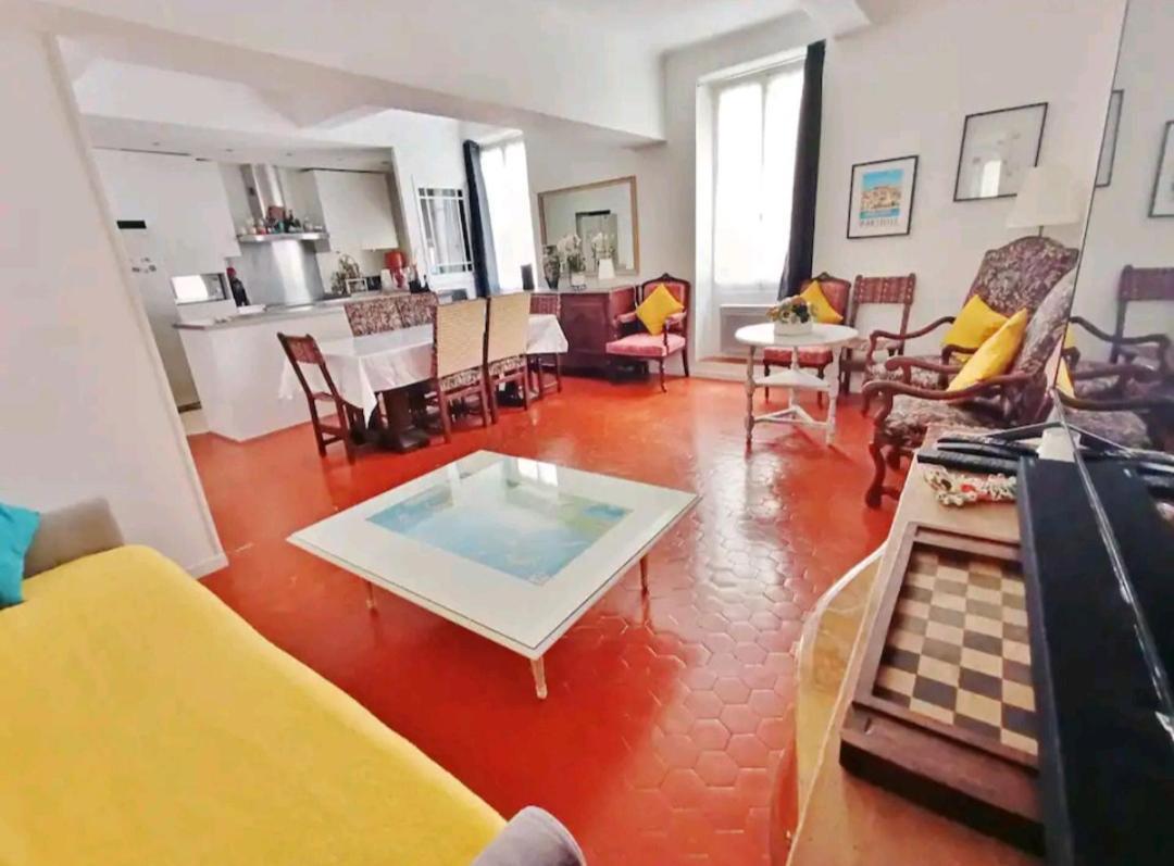 Appartement Familial - 7Pers- Hyeres-Centre المظهر الخارجي الصورة