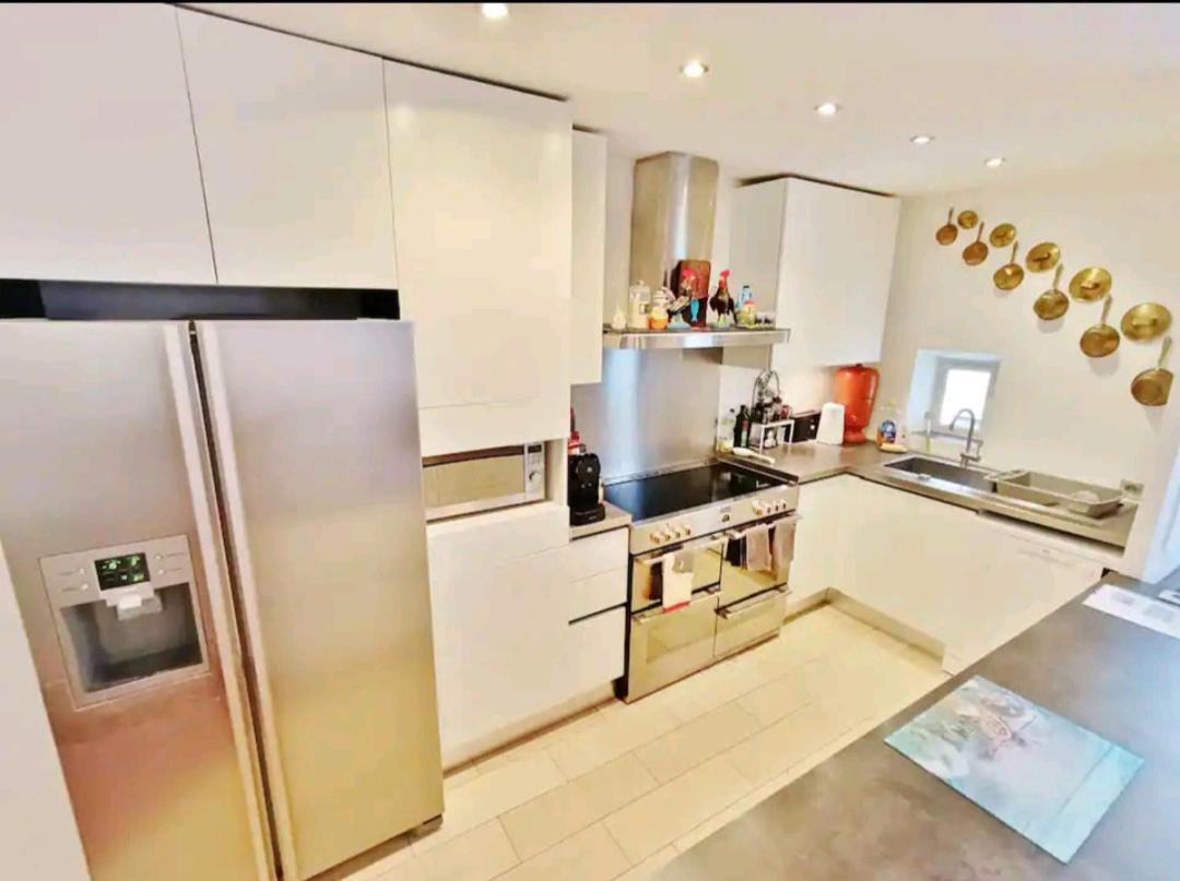 Appartement Familial - 7Pers- Hyeres-Centre المظهر الخارجي الصورة