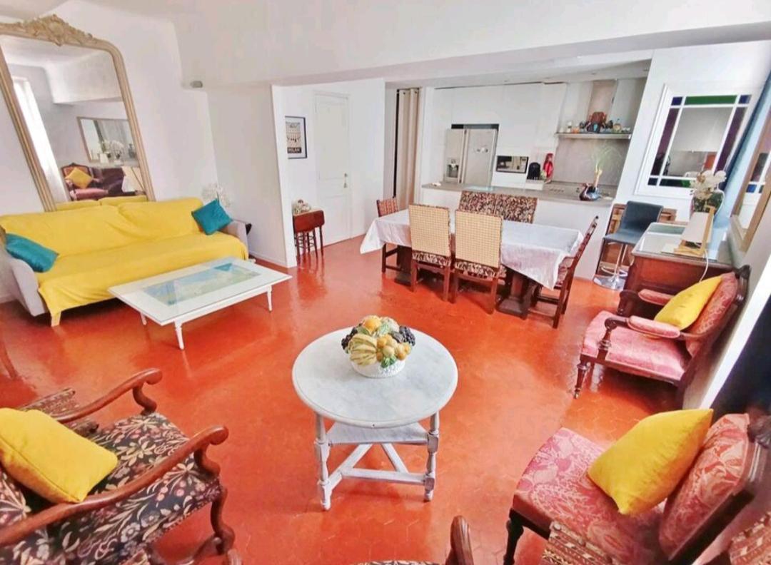 Appartement Familial - 7Pers- Hyeres-Centre المظهر الخارجي الصورة